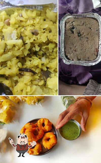 Food at Hatkar Aunty's