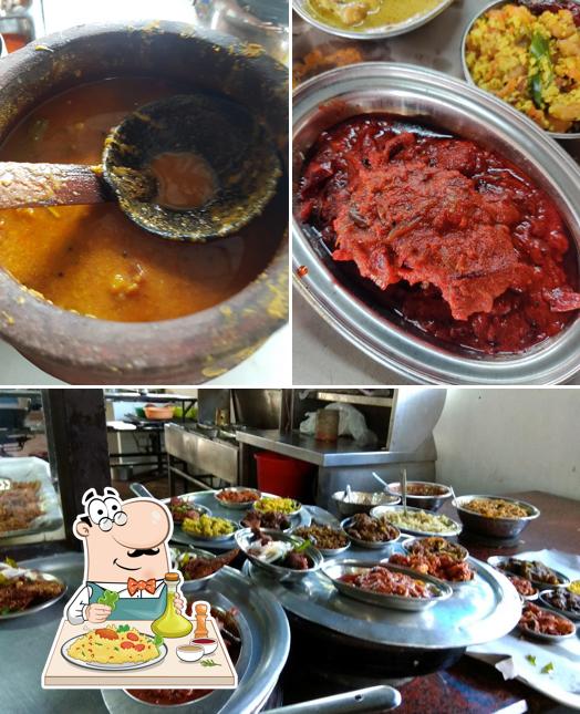 Meals at Swantham Tharavadu
