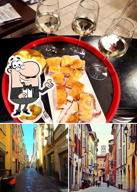 Guarda la immagine che presenta la esterno e cibo di The Black Rose