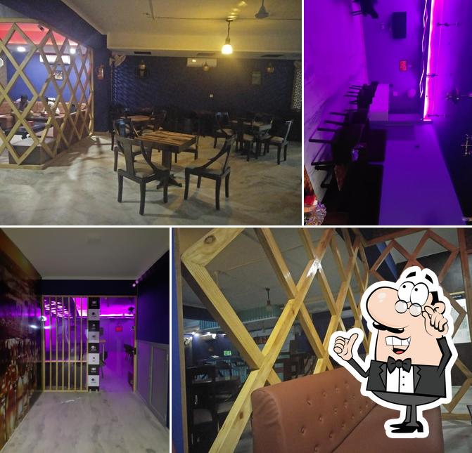 The interior of Club Elaaka