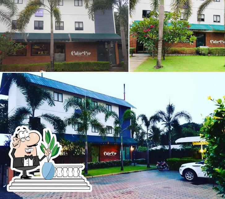 The exterior of CutiePie Cakes