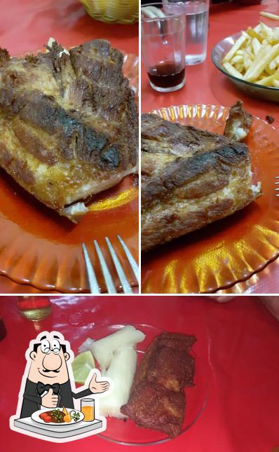 Platos en Bar do Torresmo