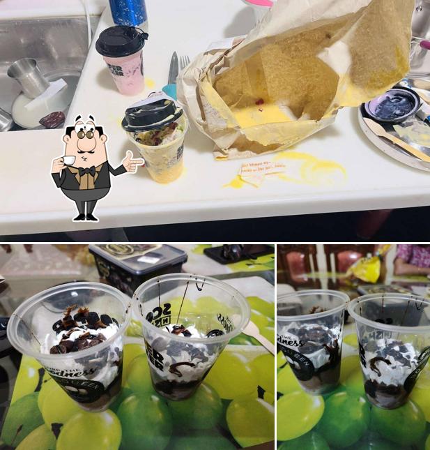 Enjoy a drink at Bossqueen Scooper n Shakker