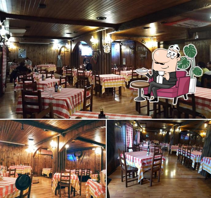 Siediti a un tavolo di Ristorante Braceria Pizzeria Steak House 392