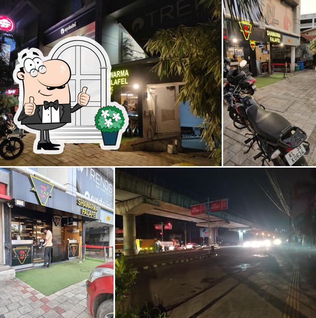 Check out how Al Taza - Aluva looks outside