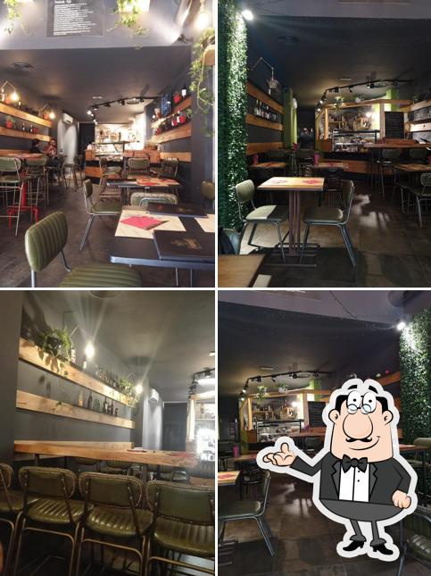 Dai un'occhiata agli interni di Distinti Salumi Monopoli