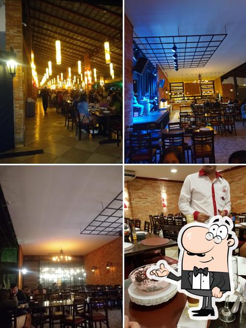 O interior do São Paulo Pizzaria e Restaurante