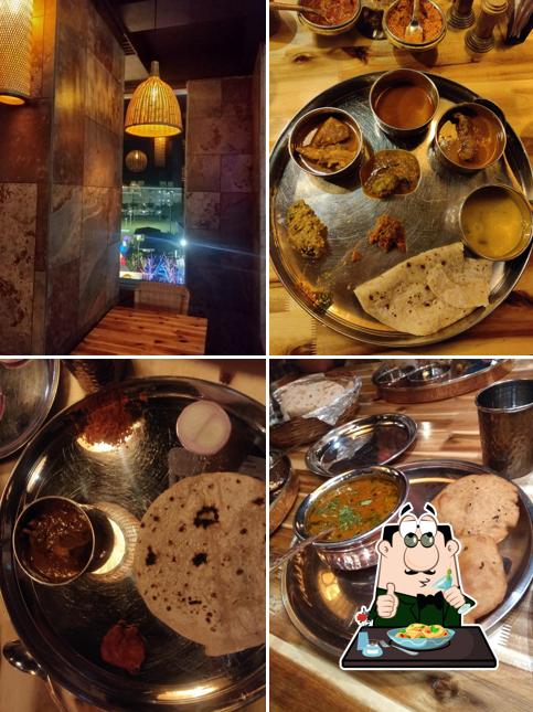 Food at Aamhi Marathi