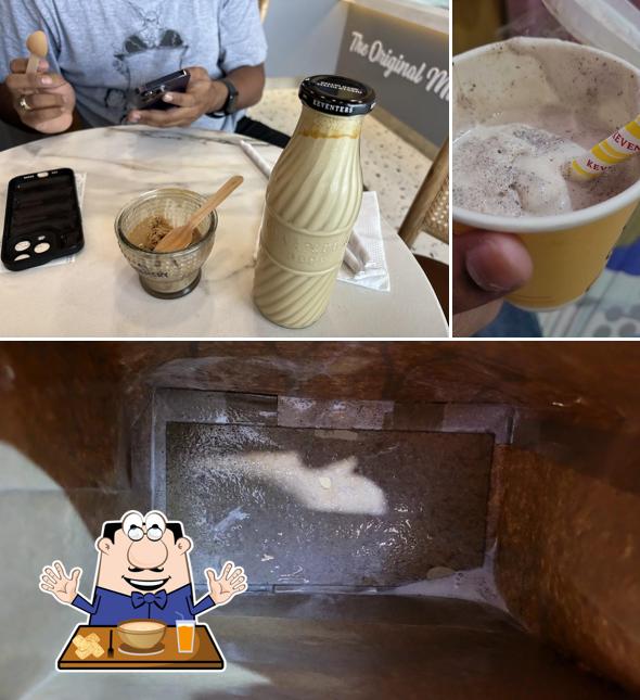 Clam chowder at Keventers