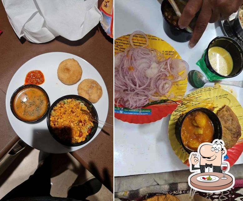 Food at Pyaaz Kachori With Khadi From Jaipur
