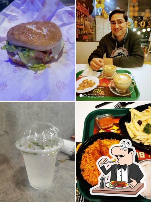 Food at Burger bites