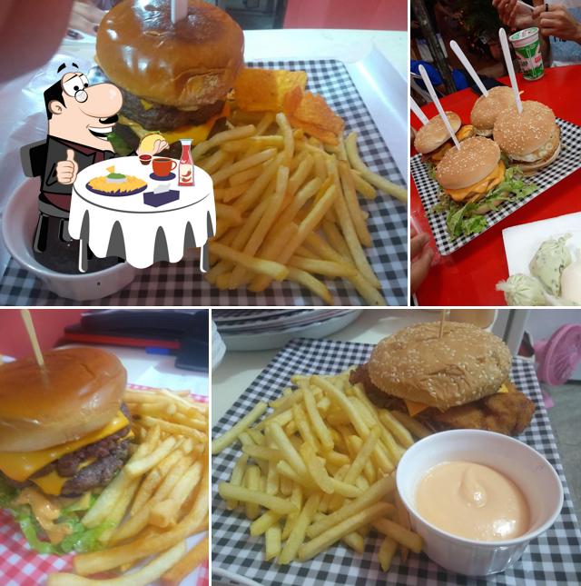 Peça um hambúrguer no Sancho Lanches