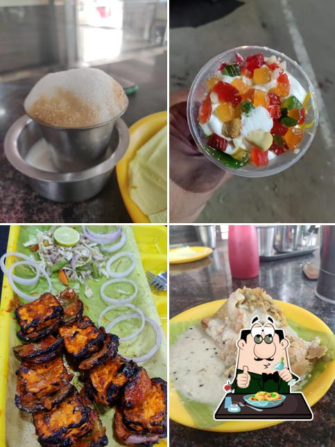 Food at Sri Madhuram Veg Restaurant