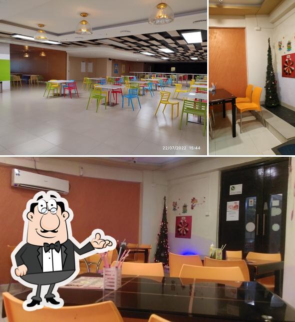 The interior of The Ice Cream Factory & Sandwichwalaz