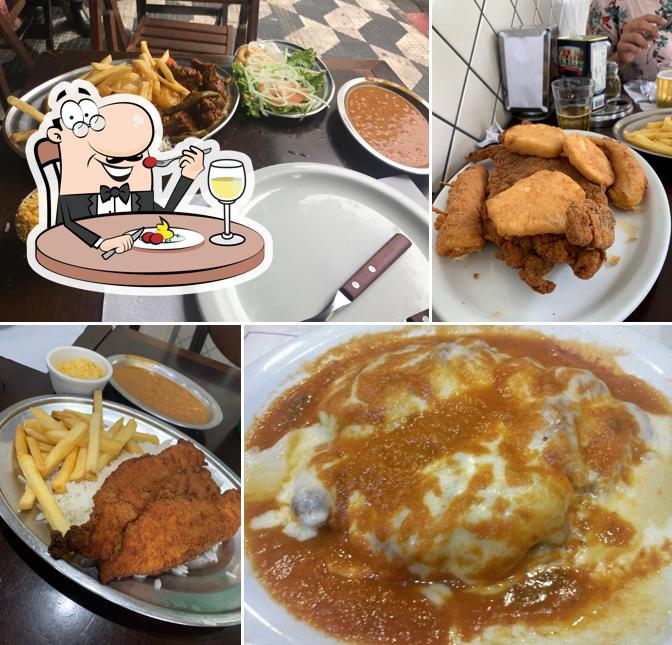 Comida em Lanchonete Ministro