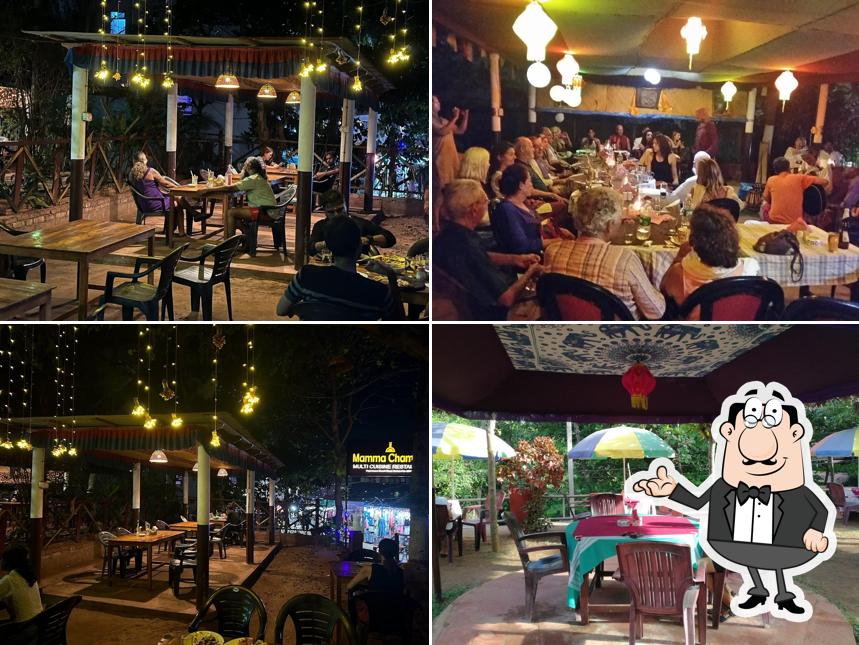 Check out how Mamma Champos looks inside