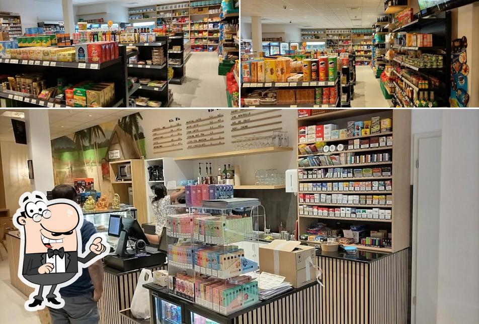 Dai un'occhiata agli interni di Chez Bala