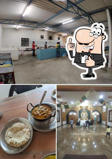 Here's a pic of Mani inn highway restaurant