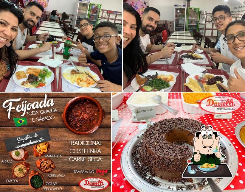 Comida em Restaurante Danielli