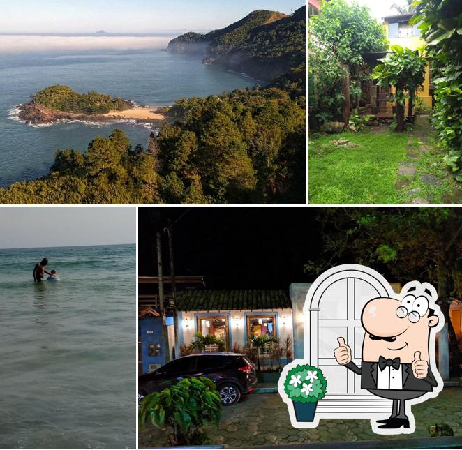 Veja a parte externa do Bar do Hostel