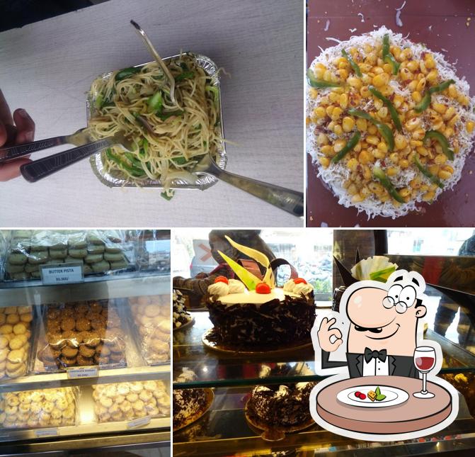 Meals at Model Bakery-Best Bakery Shop in Kanpur Best Cake Shop in Kanpur Best Fast Food shop in Kanpur