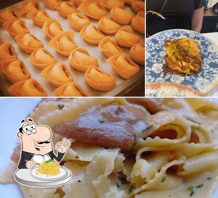 Spaghetti alla carbonara al Trattoria La Corte Galluzzi