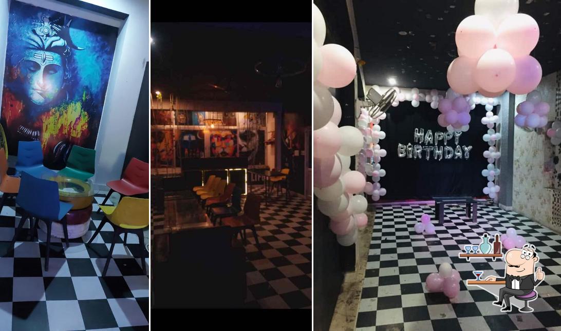 The interior of Cafe The Next Level