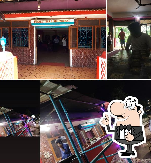 scarlet Bar And Restaurant