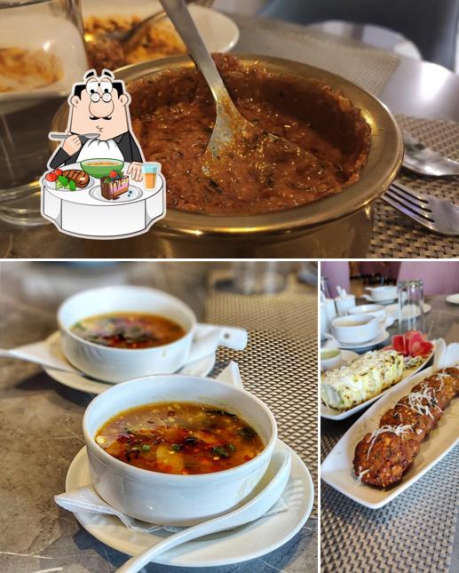 Hot and sour soup at Hotel Bansiwala