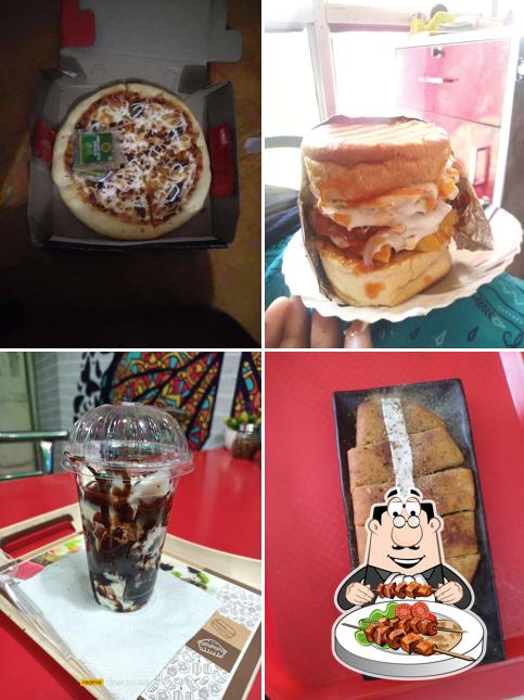 Food at Siddharth Pizaa swag