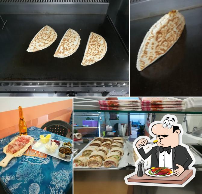 Platti al La Divina Piadina