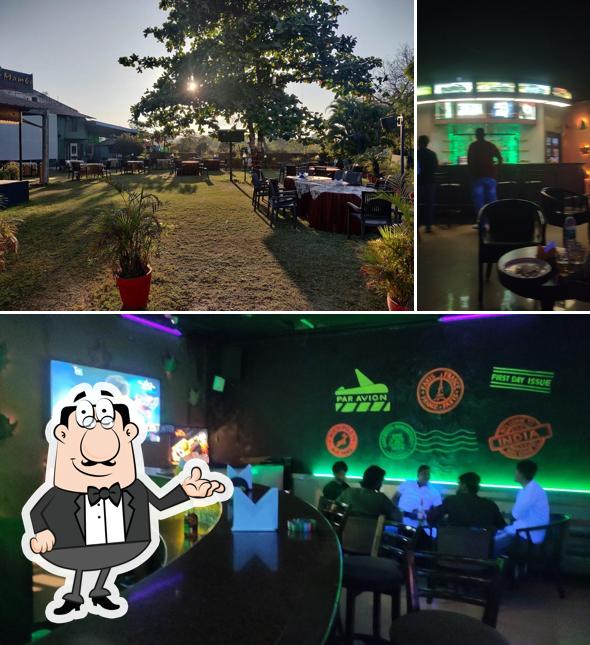 The interior of Black Mamba