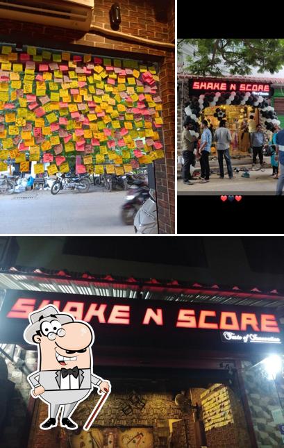 The exterior of Shake N Score