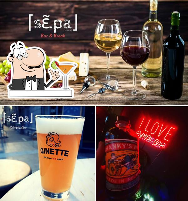 Sympa Bar se distingue par sa boire et nourriture