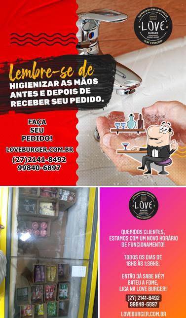 O interior do Love Burger - Viana