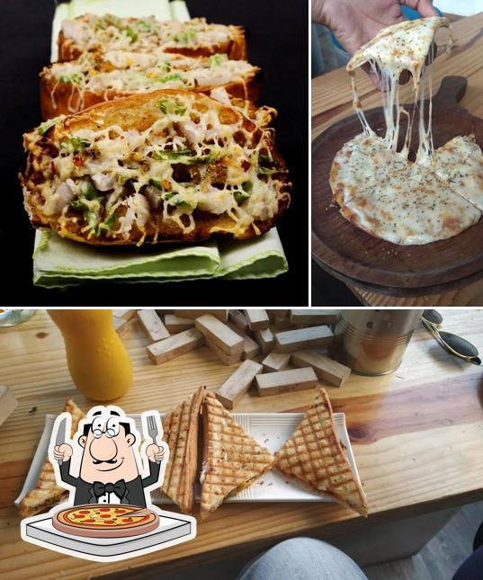 Pick different kinds of pizza