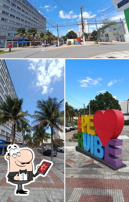 Desfrute da vista da área externa do Restaurante Nova Opção