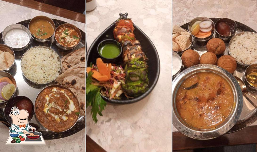 Chicken curry at Indian Thali House (Pure Veg) CBD Belapur