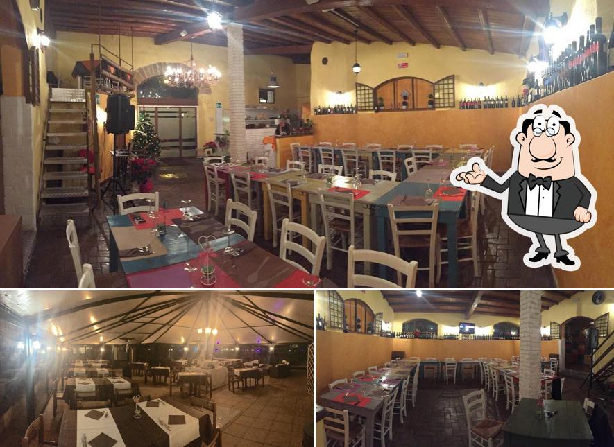 Gli interni di Pizzeria I Picciotti ( Il Siciliano )