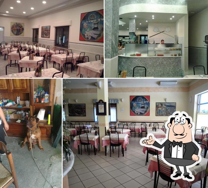 Gli interni di Pizzeria Ai pioppi