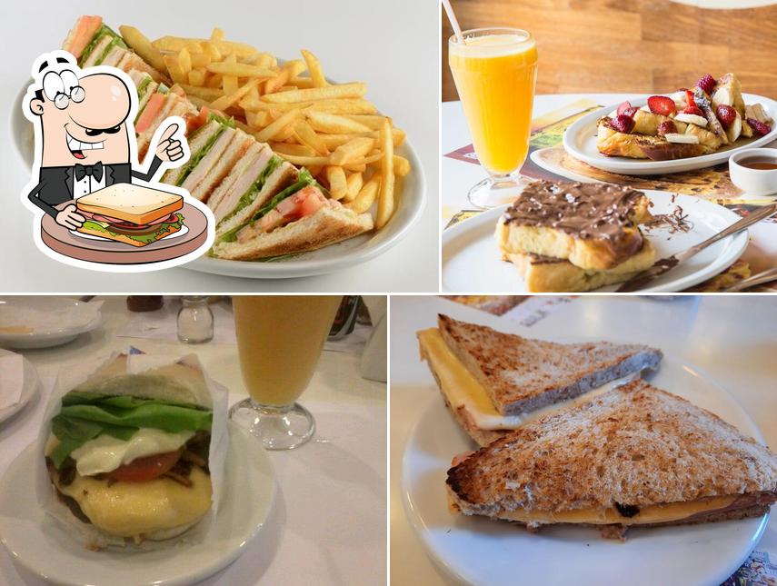 Pegue um sanduíche no Achapa Hamburgers e Delivery - Aclimação