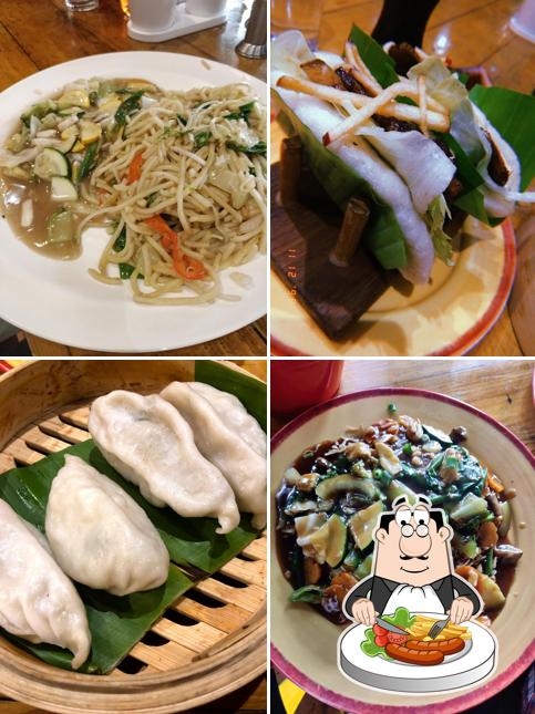 Meals at Auntie Fung's