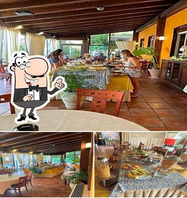 La foto di interni e cibo da Ristorante Belvedere