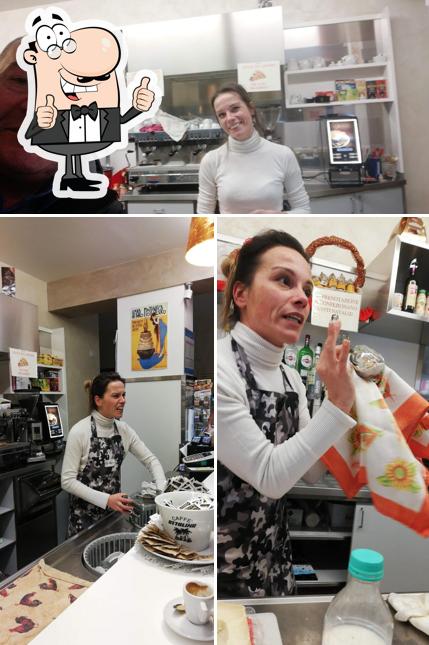 Guarda questa immagine di Bar Roma