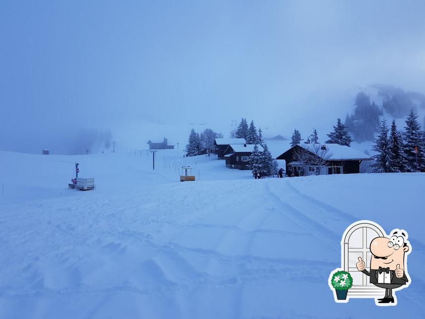 Guarda la parte esterna di Berggasthaus KlewenStube 1600