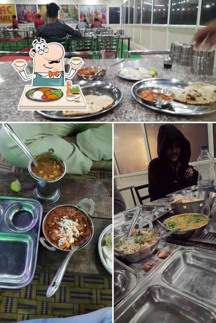 Food at Pardhaan vaishno Dhaba