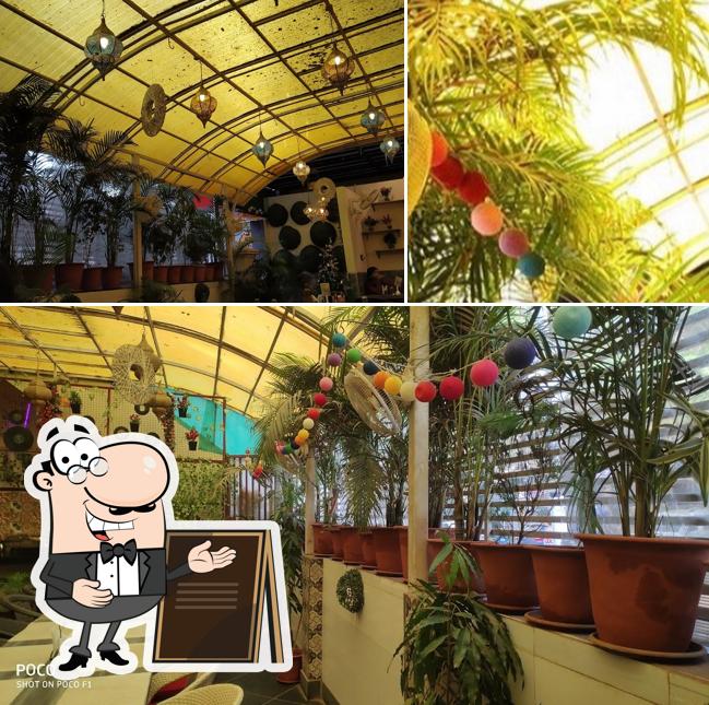 The exterior of RETRO GARDEN