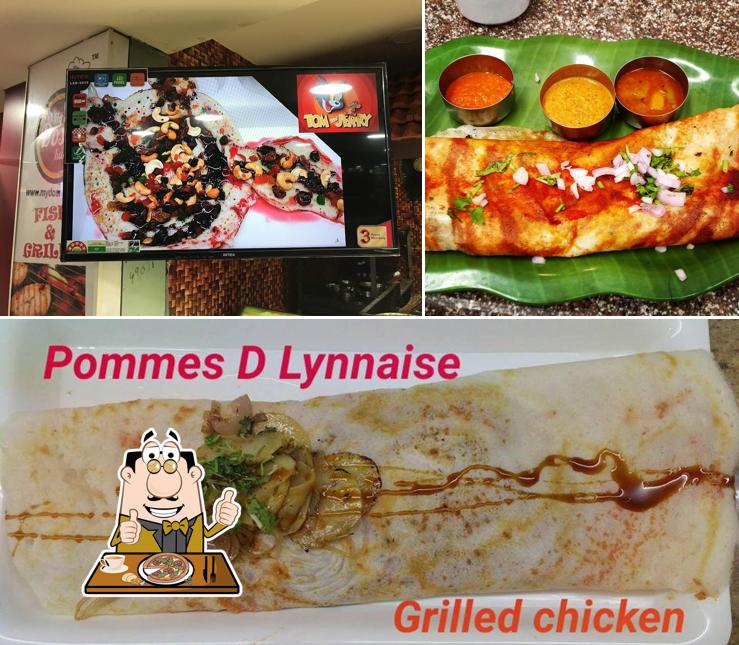 Get pizza at My Dosa Kada