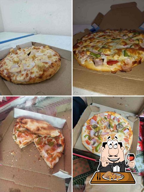 Order pizza at Pizza 85