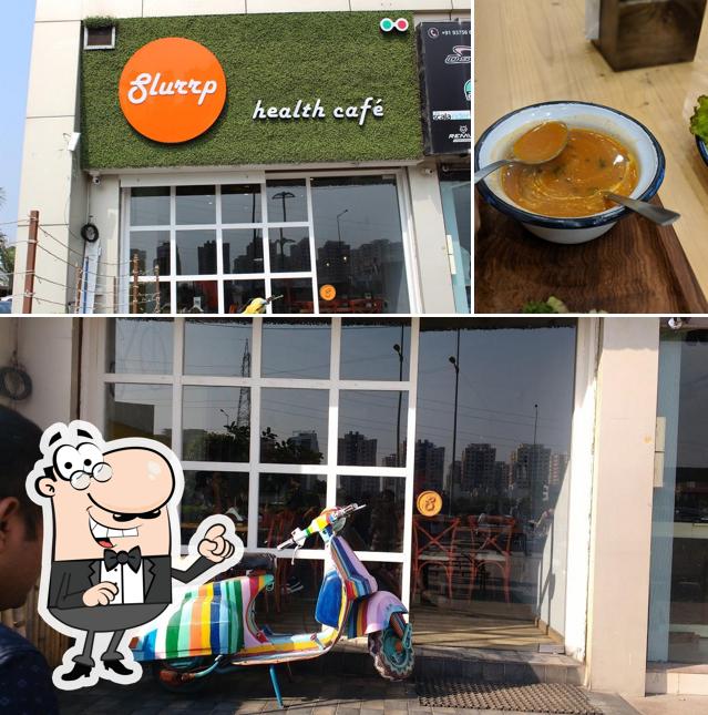 The exterior of Tiffin Box by Slurrp